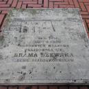 BramaSzewska-PostumentUpamiętniający-POL, Kraków